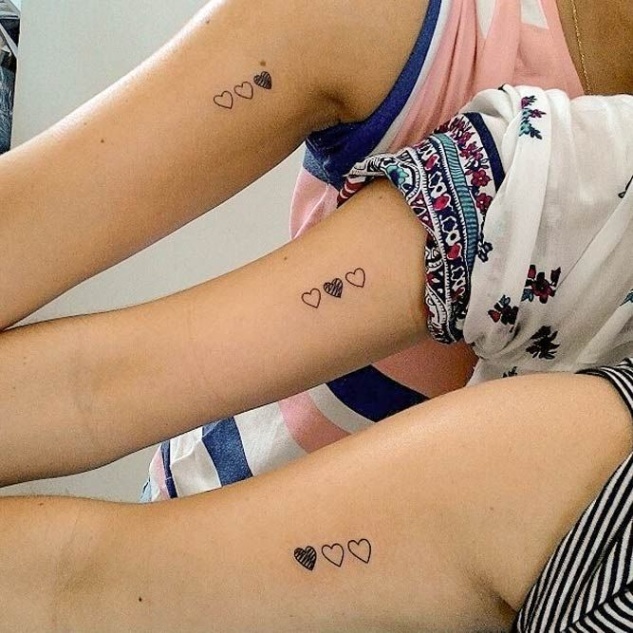 Niche Utama 1  Exquisite Sister Tattoos To Celebrate Your Bond