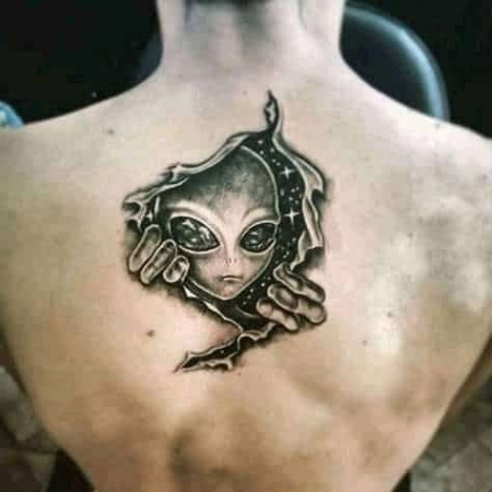 Niche Utama 2 + Alien Tattoo Designs You Need To See!