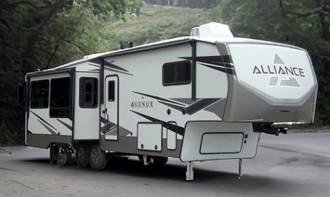 Alliance Rv Vs Grand Design