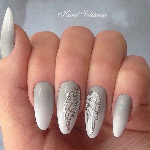 Niche Utama 2 Angel Wing Nails