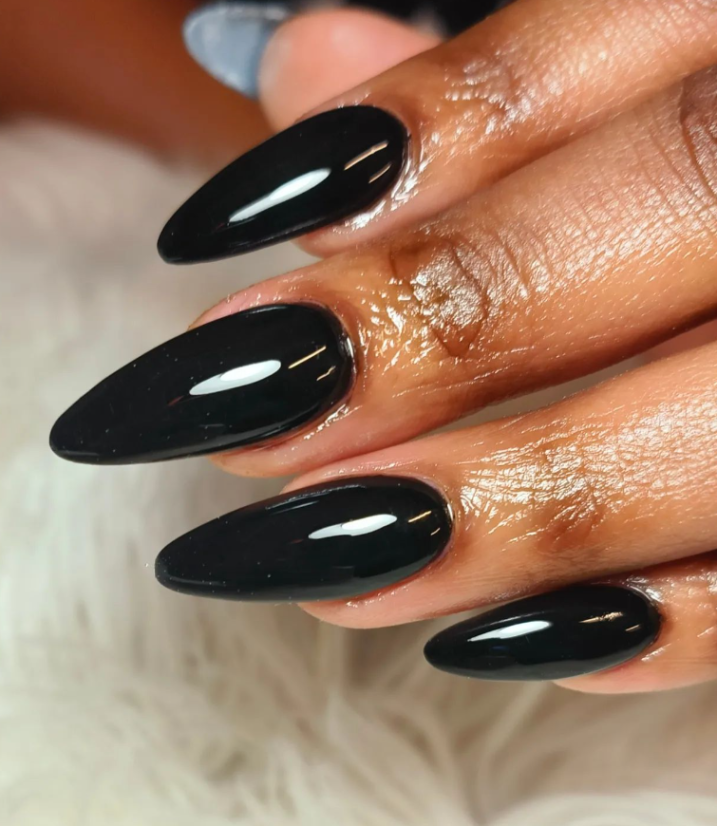 Almond Nail Designs Black