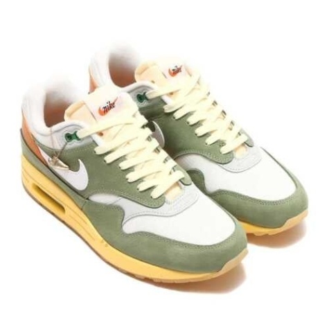 Niche Utama 2 Nike Air Max ' Design By Japan' (W)