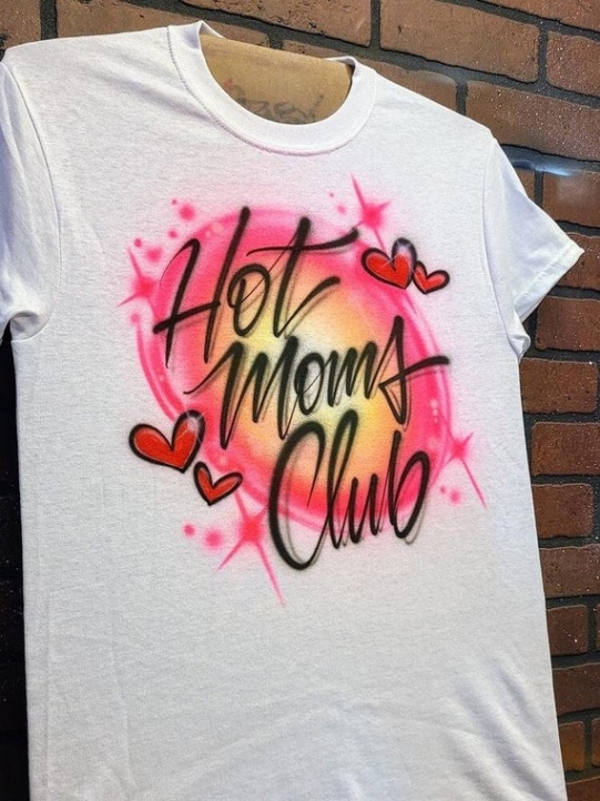 Niche Utama 2 Script + Hearts Style Benutzerdefinierte Airbrush T Shirt Design