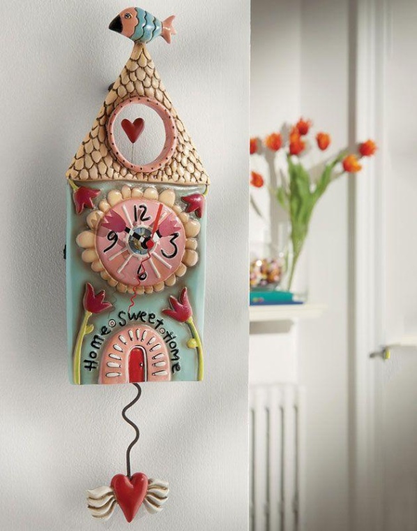 Niche Utama 2 Whimsical Pendulum Clocks – Quirks!